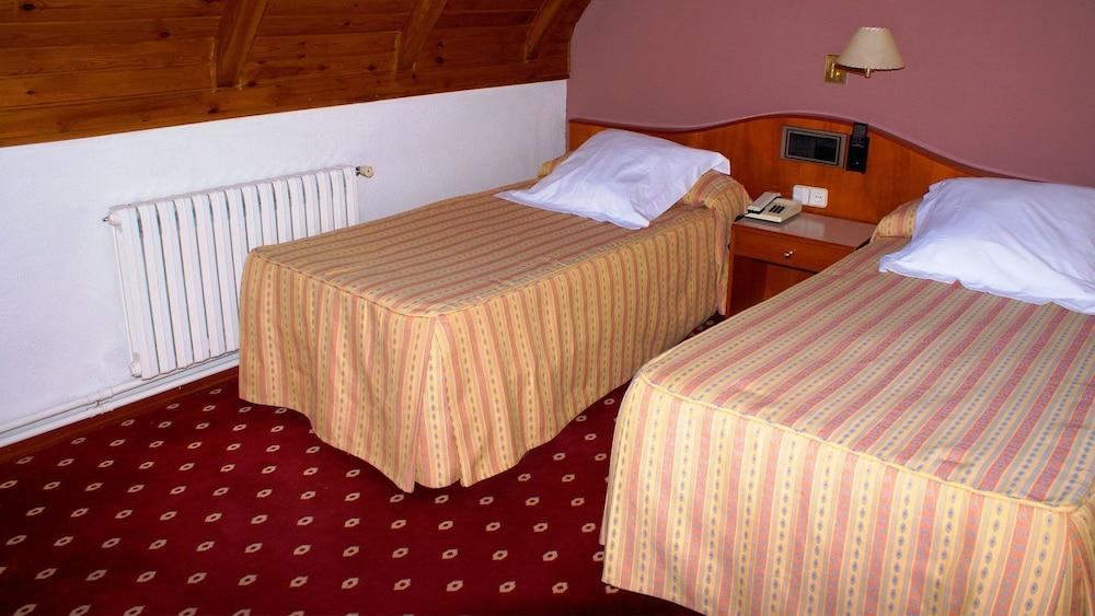 Hotel Edelweiss Arties Ngoại thất bức ảnh