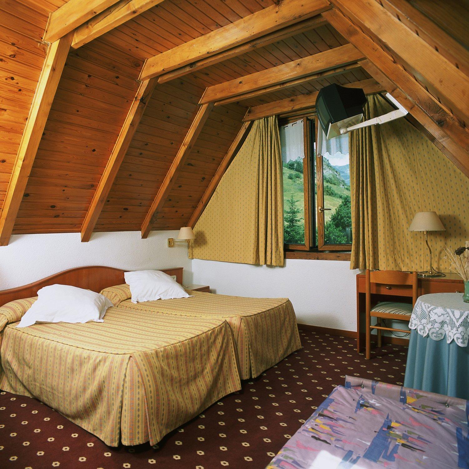 Hotel Edelweiss Arties Ngoại thất bức ảnh