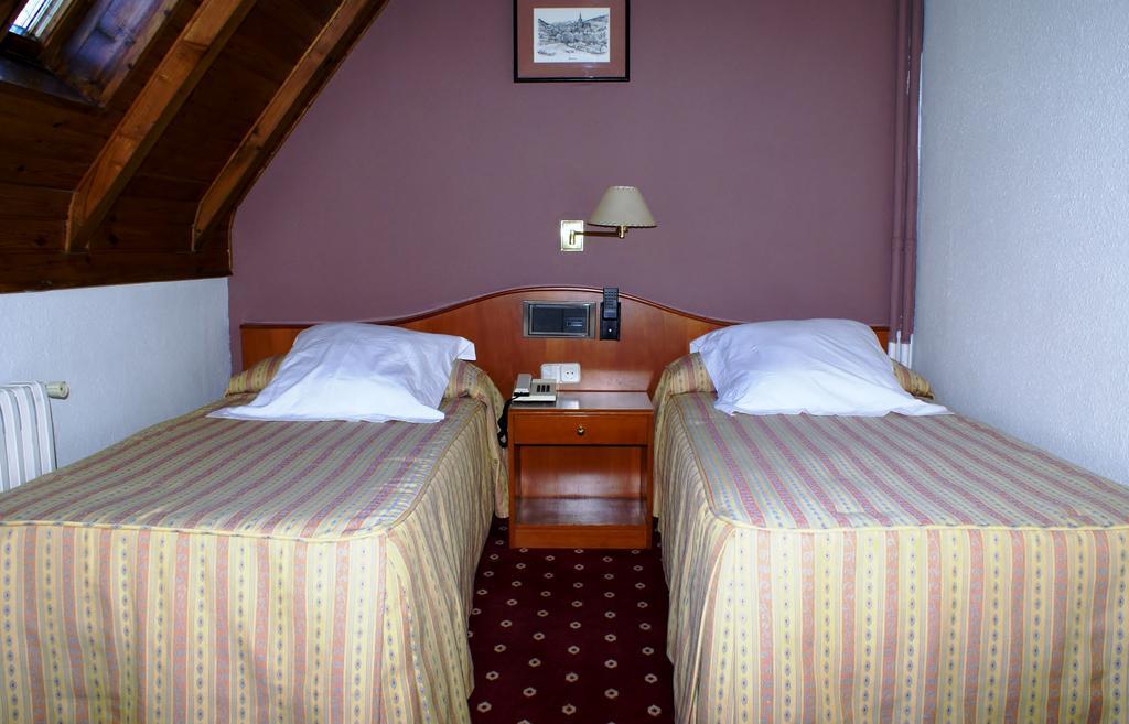Hotel Edelweiss Arties Ngoại thất bức ảnh