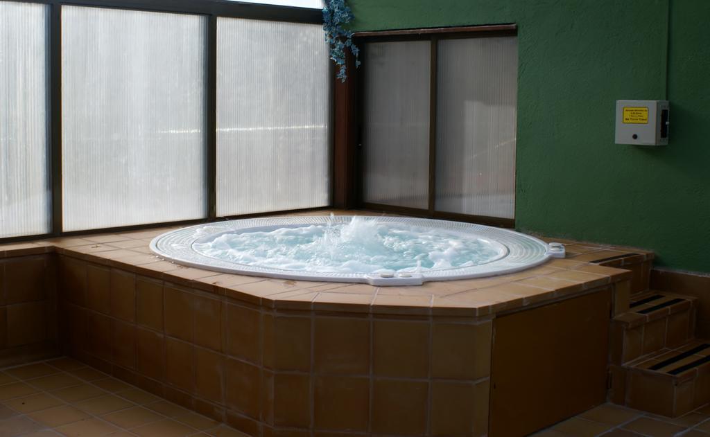 Hotel Edelweiss Arties Ngoại thất bức ảnh